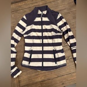 Rare! Lululemon athletica navy striped zip jacket. Size 8